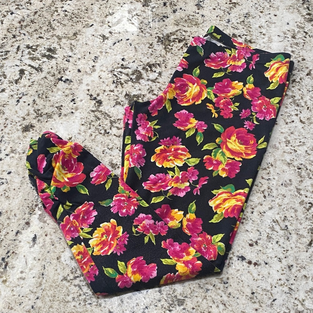 Victorias Secret Floral Leggings